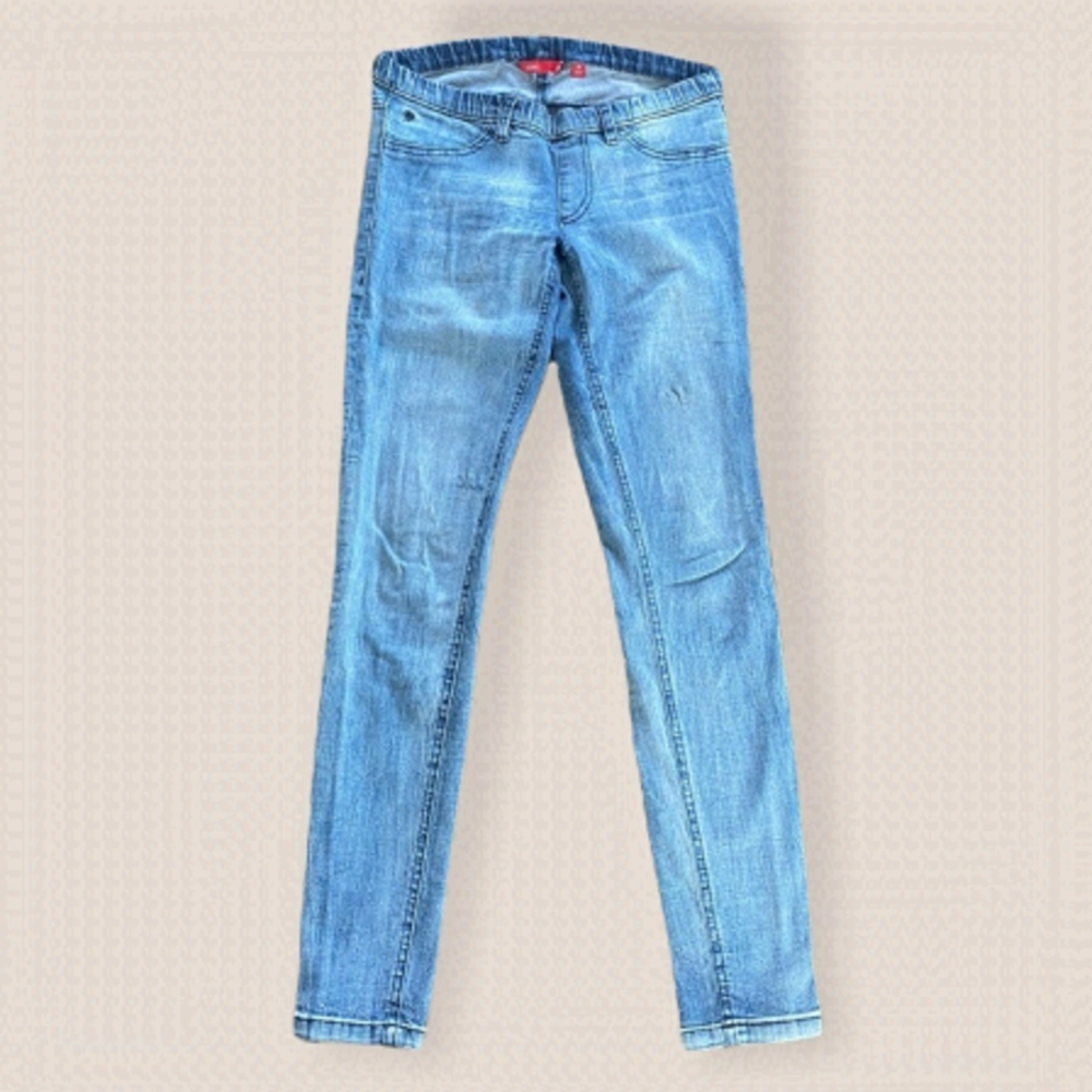 Esprit Distressed Jeggings